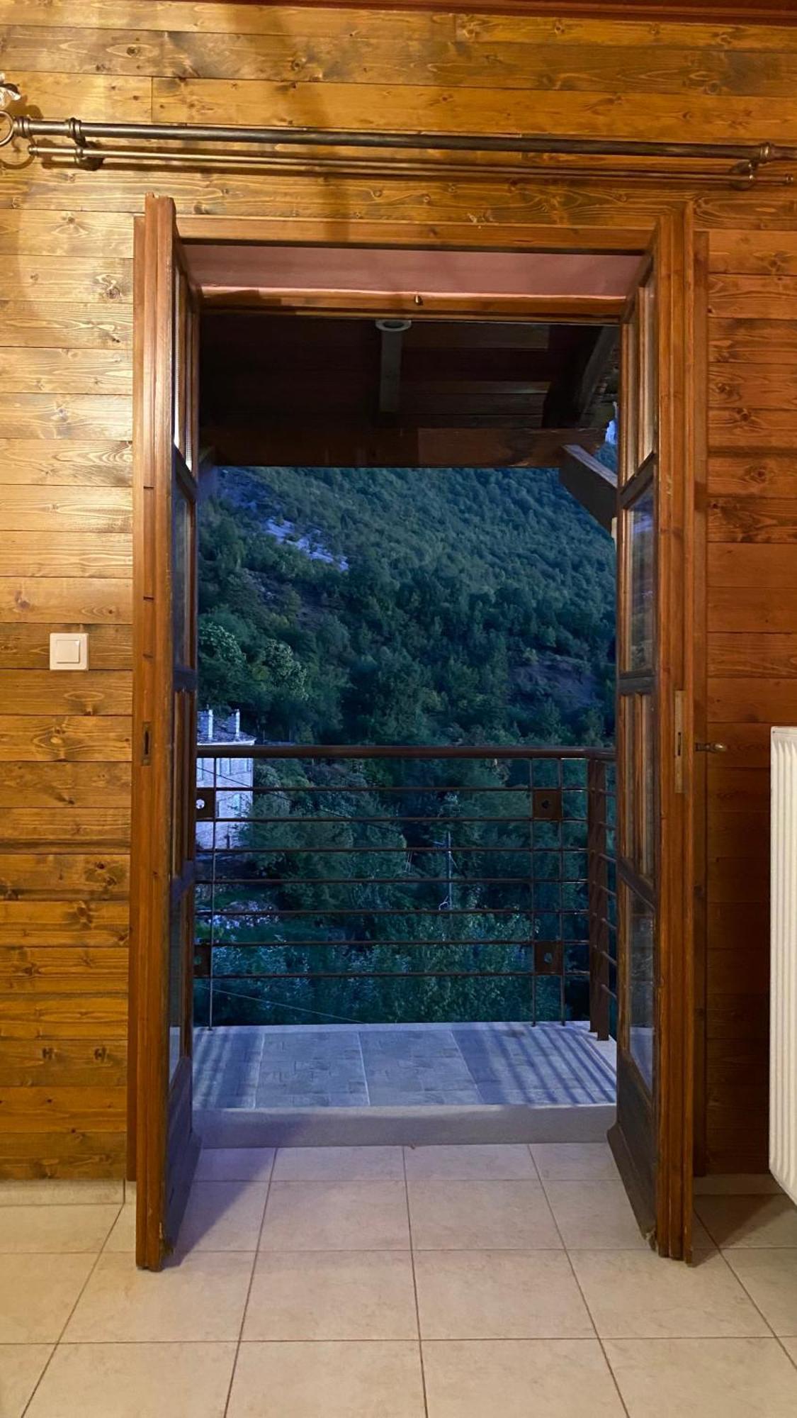 Ikojenia Traditional Lodge Papingo Extérieur photo